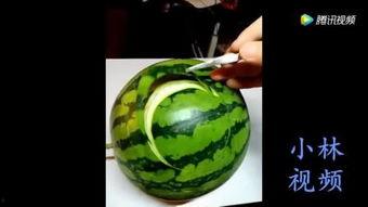 哈密瓜是怎么吃的呀视频,视频教你轻松解锁夏日清新口感
