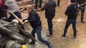 斗殴吃瓜视频违法吗,网络传播的边界与法律责任