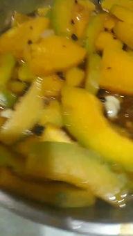 小贝瓜蒸着吃的视频,简单美味，营养满分