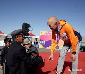 为爱奔跑吃瓜视频,瓜田里的甜蜜马拉松