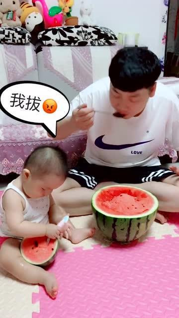 小朋友吃大瓜视频大全,小朋友欢乐吃大瓜视频集锦